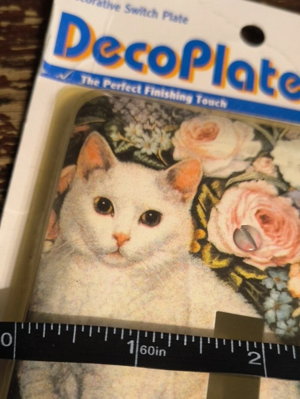Vintage White Cat Decorative Light Switch Plate -